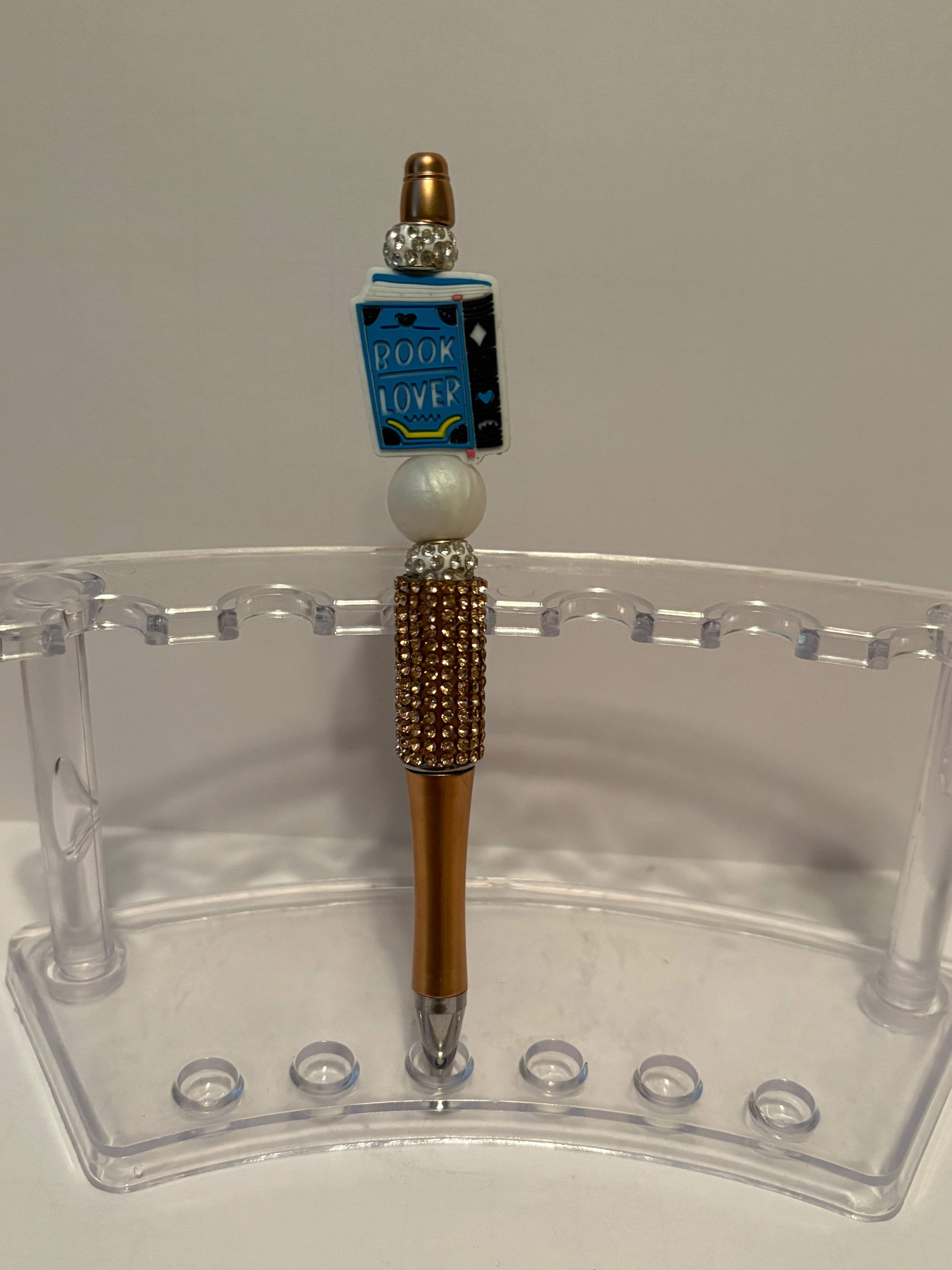 Book Lover — Bookish Pen