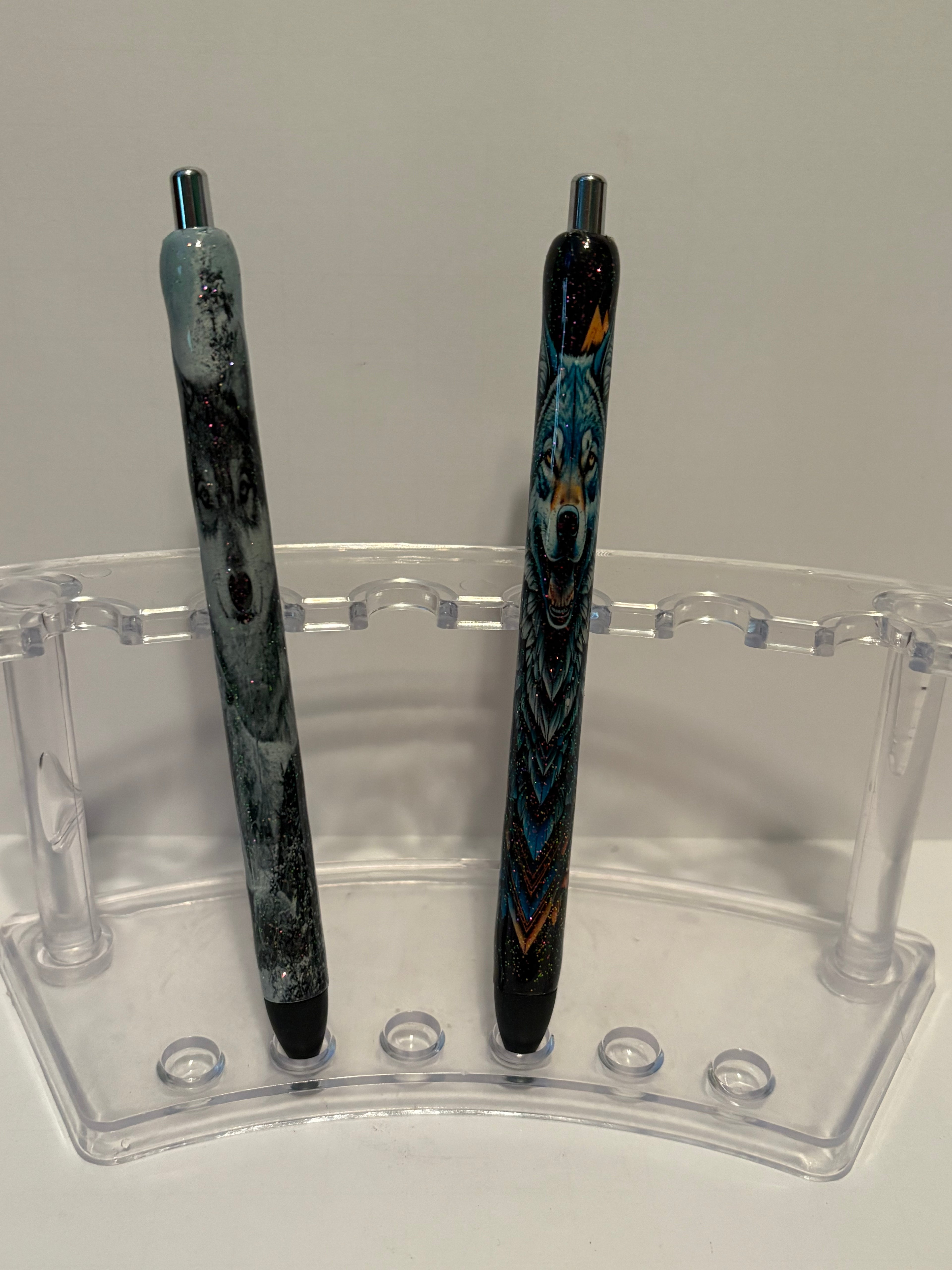 Wolf Pens